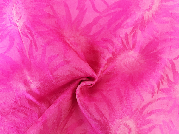 イタリア製輸入生地 【elegance/エレガンス社】 ピュアシルクシャンタン/花柄ジャカード織/1着分2,9m