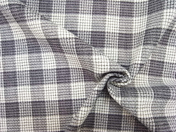 豪華な AGNONA アニオナ イタリア製 ヴィンテージ生地 チェック デッド