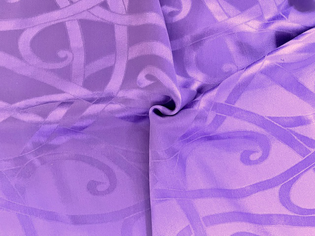 イタリア製輸入生地【ピュアシルク】/ジャカード織/1着分2,4m