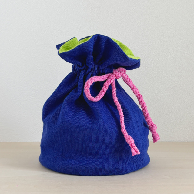MI:IRO／Kinchaku（キンチャク）／LIGHT GREEN × ROYAL BLUE ×PINK