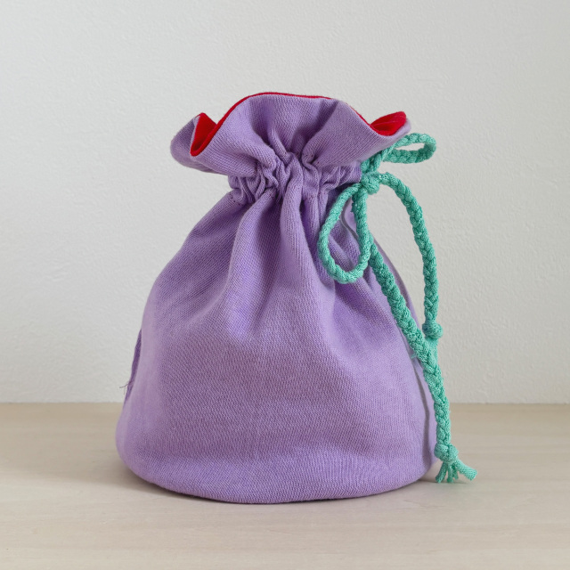 MI:IRO／Kinchaku（キンチャク）／RED × LIGHT PURPLE × ICE GREEN