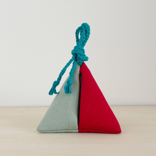 MI:IRO/Sankaku(サンカク)/GARNET RED × LIGHT SAGE × PEACOCK GREEN