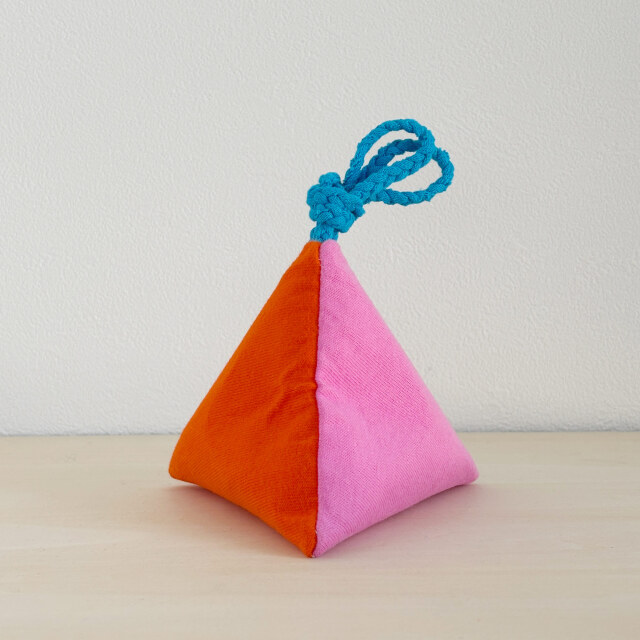 MI:IRO／Sankaku（サンカク）／ORANGE × PINK × TURQUOISE