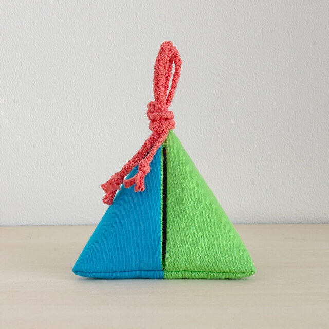 MI:IRO/Sankaku(サンカク)/LIME × TURQUOISE × LIGHT SALMON