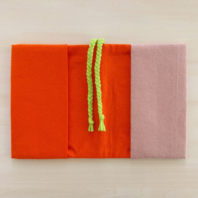 MI:IRO／Shikaku（シカク）／ORANGE × DUSTY PINK × LIGHT GREEN