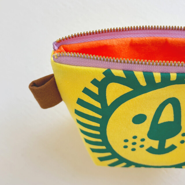 リメイクポーチ