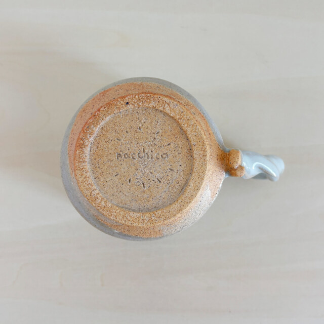 nacchico（ナッチーコ）ねじねじ持ち手のコーヒーカップ（ホワイト）