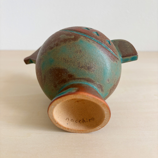 まんまるフォルムの鳥の花器（青緑マット／ビンテージ仕上げ）
