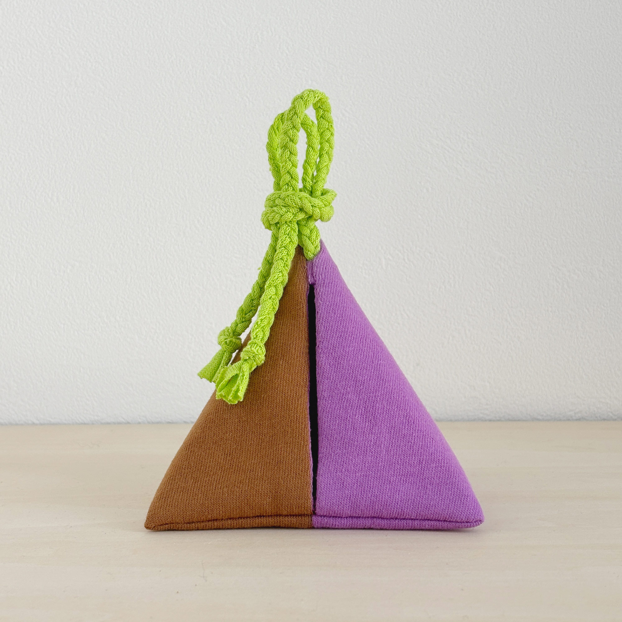 MI:IRO／Sankaku（サンカク）／LAVENDER×CAMEL×LIGHT GREEN