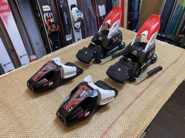 RX12GW チロリアビンディング