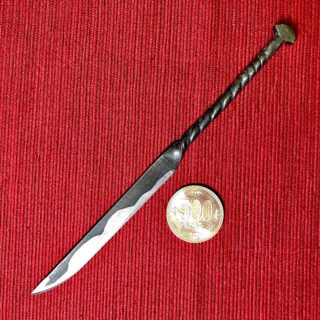 気軽に使える刀匠ハンドメイド！ 「鉄釘紙刀」