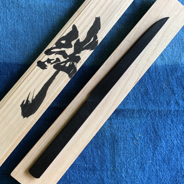 美しく無駄のないシンプルなシルエット！ 御守り刀ペーパーナイフ「絆