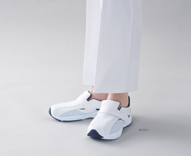 ミディサイズアウトフィット アウトステッチビジューレザースニーカー （オフホワイト） -fitfit