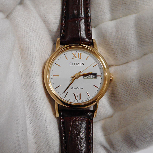腕時計 レディース シチズン ソーラー 時計 EW3252-07A CITIZEN  