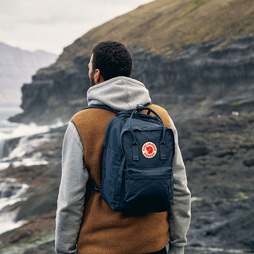 フェールラーベン KANKEN Laptop 15