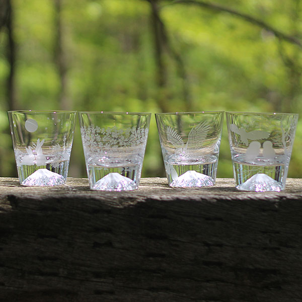 HIRO GLASS SAND BLAST ART
