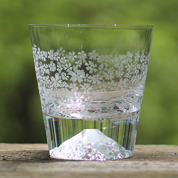HIRO GLASS SAND BLAST ART