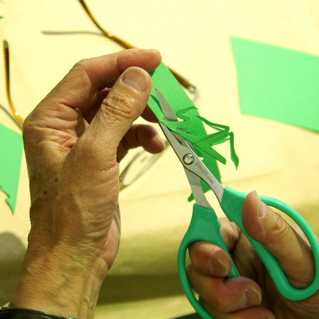 廣岡さん　ペーパーアート