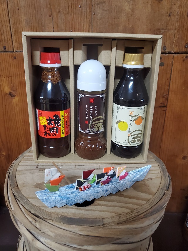 【おもてなしセットA】焼肉のたれ(あっさりうま味),橙柚子ダブルポン酢,おかずになっちゃうドレッシング