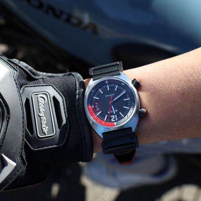 MOTO-R Mid レッド/MOTO-R Mid Red [S808M-01]