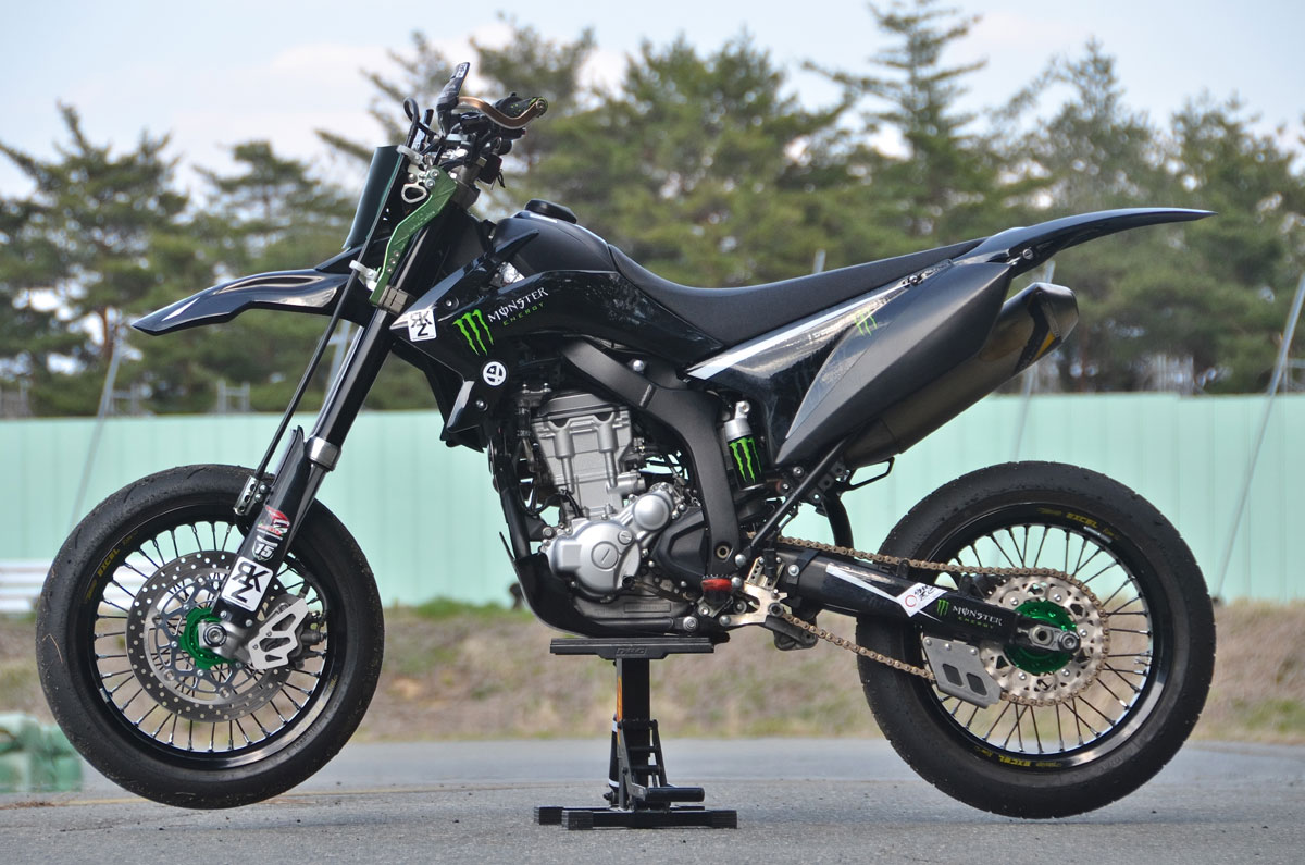 （前後セット）WR250X WR250R F&Rモタードコンプリートホイール　F3.00/3.50-R:4.25/17インチ