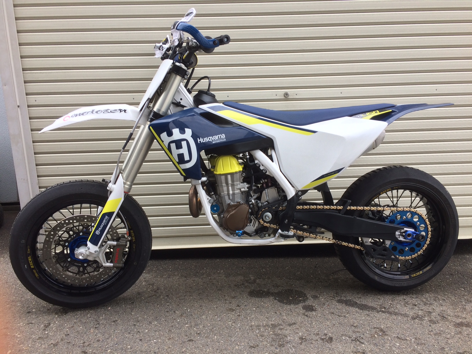 Husqvarna・オイルキャッチタンク　ハスクバーナ　FS450　（2016-2019）用