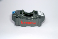 Brembo ブレンボ レーシング ラジアルマウントキャリパー 100mm ピッチ　アルミピストン X78910
