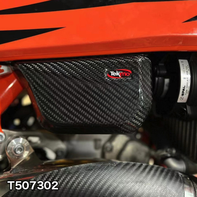 VTR250 FI用　カーボンタンクカバー Amazon | 【SUKIRACING】ドライカーボン製ZX25R ZX-25R 2020+ ZX
