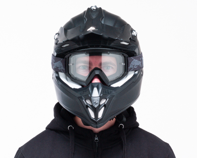 Red Bull オフィシャル【Red Bull SPECT/レッドブル スペクト】WHIP