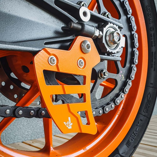 Bagoros performance バゴロスパフォーマンス トーチェーンガード KTM用