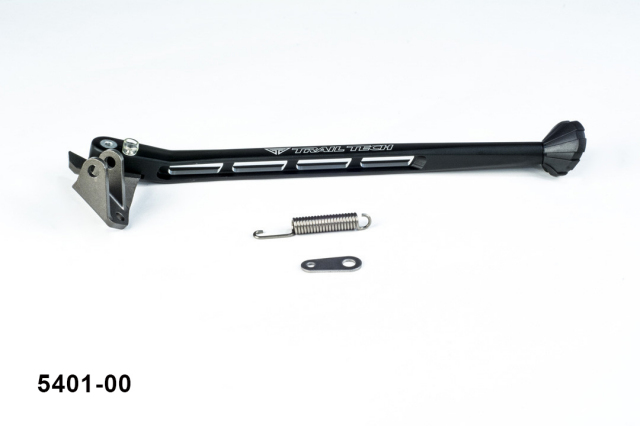 Trackit スタンダードセット ZEETEX WH2000 235/50R18 101T XL ｽﾀｯﾄﾞﾚｽ - オートウェイ