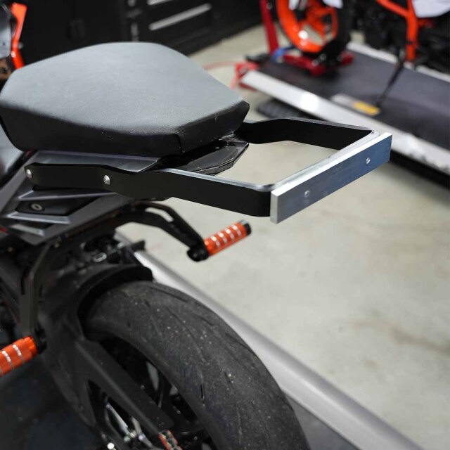Bagoros performance バゴロスパフォーマンス ウイリーバー KTM