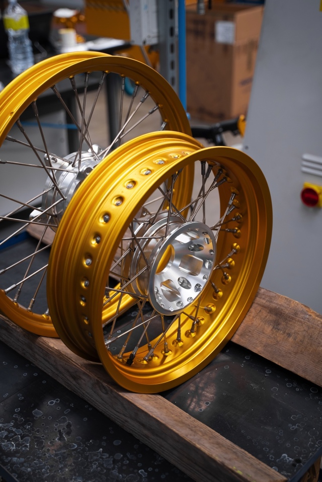 D.I.D 軽リム 前後セット新品 アウトレット 短納期】（前後セット