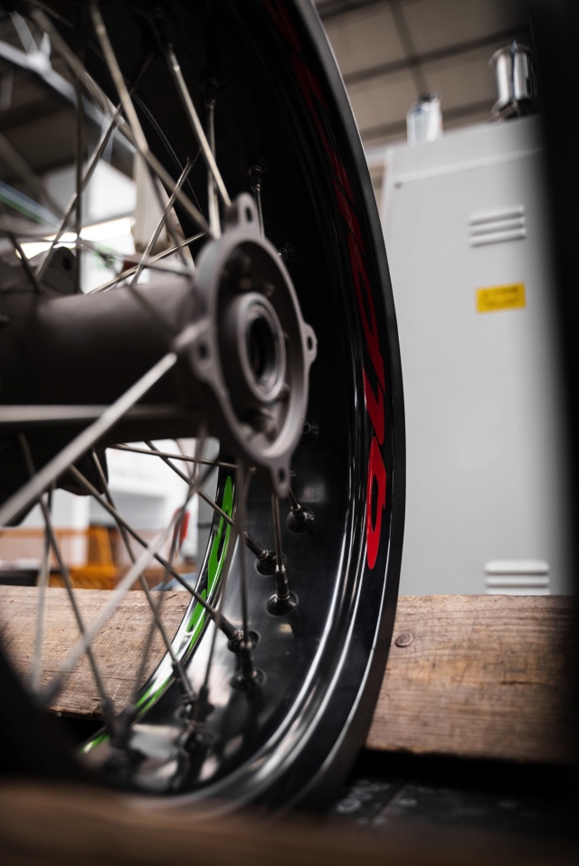 アウトレット 短納期】（前後セット）Husqvarna用アルピナ