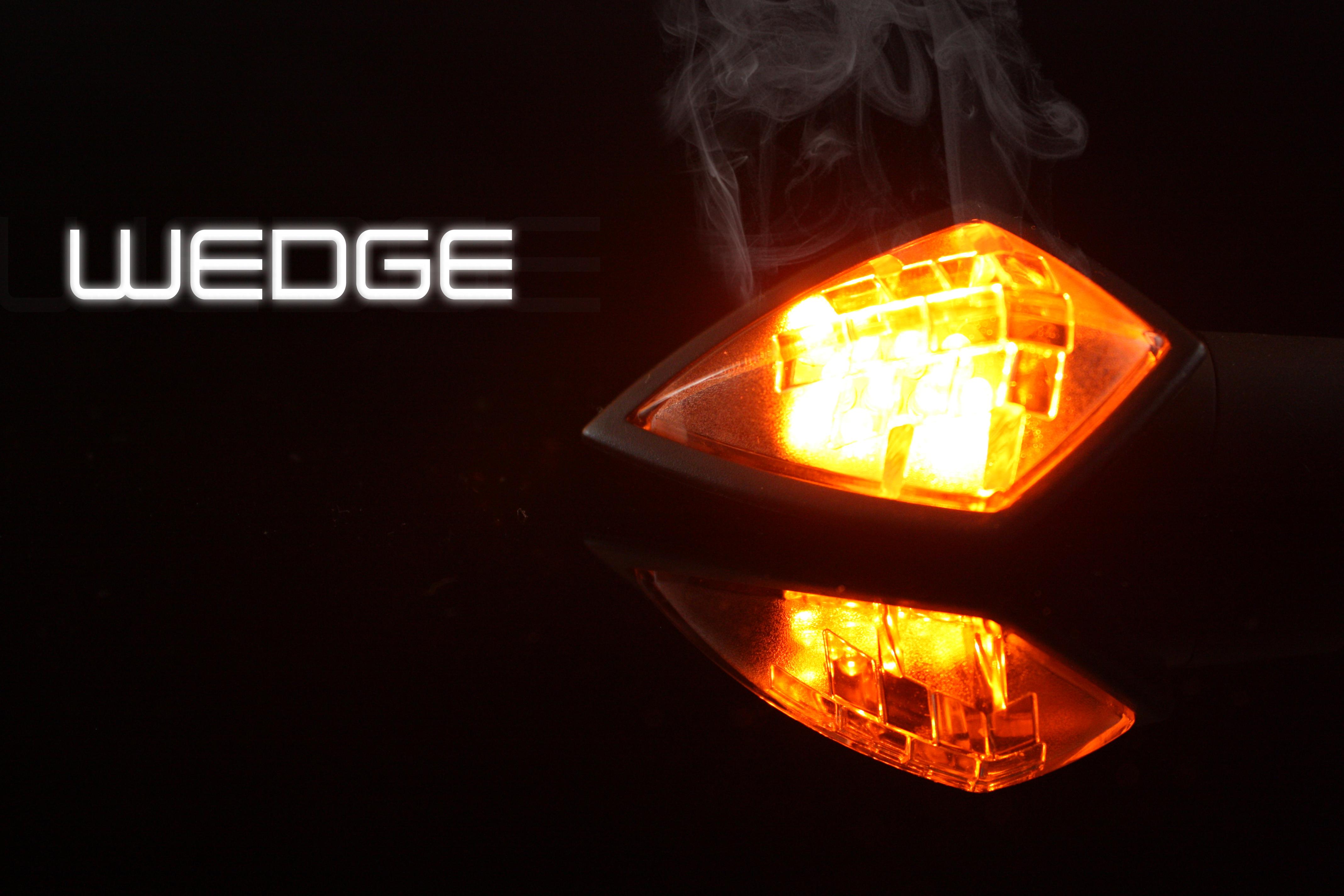 Ｄｒｉｖｅｎ　LEDウインカー (WEDGE)