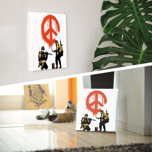 Banksy バンクシー　米国高額落札品　道路標識 61ezt26A6GL._UF350,350_QL80_.jpg