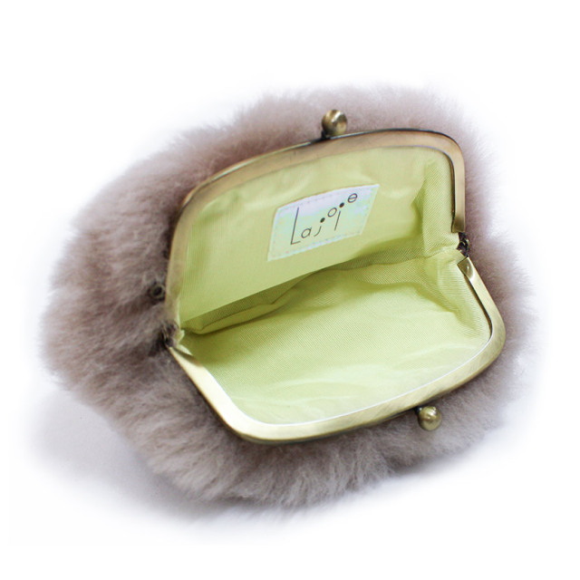 ラ・ジョア(La joie) ムートンがま口 シェルタイプ