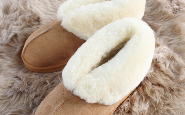 ムートンルームシューズ　