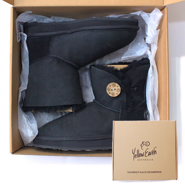 イエローアース　ムートンブーツ Button Low Boot