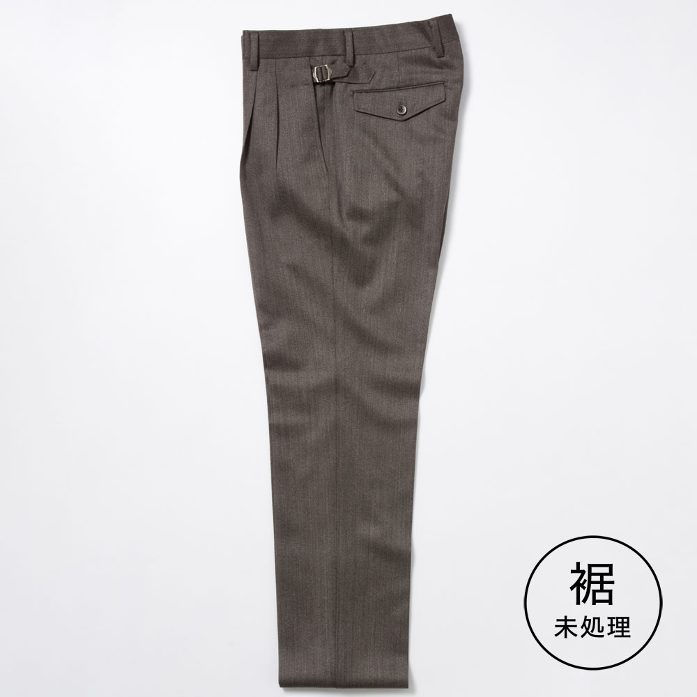 大人のリラックスドレススタイル。革靴に合わせたいパンツ（トラウザーズ）