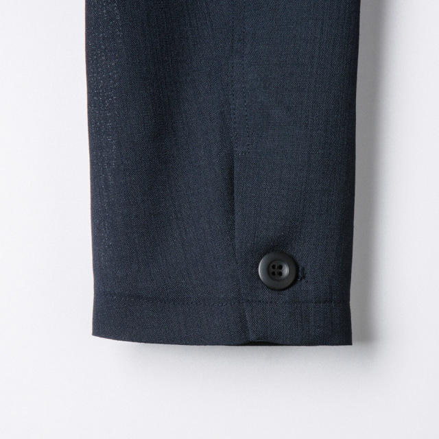 麻ライク素材のブッシュジャケット