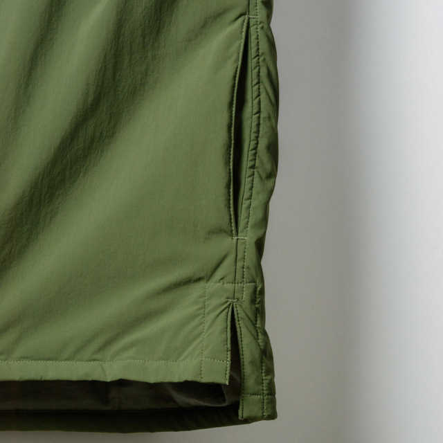 MOVERポリダウンジャケット