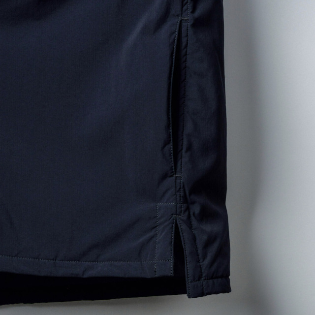 MOVERポリダウンジャケット