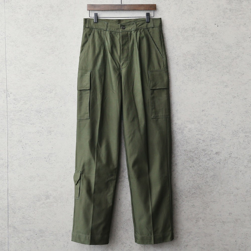 実物 新品 デッドストック オランダ軍 フィールドカーゴパンツ ナイフポケット付き