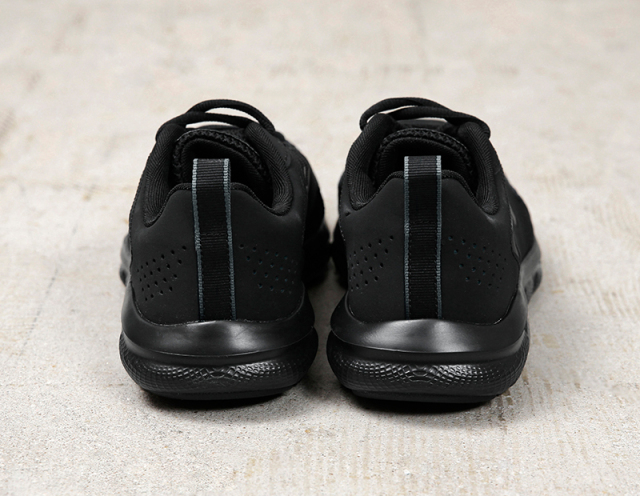 ミリタリー 卸売 仕入れ 問屋 UNDER ARMOUR アンダーアーマー