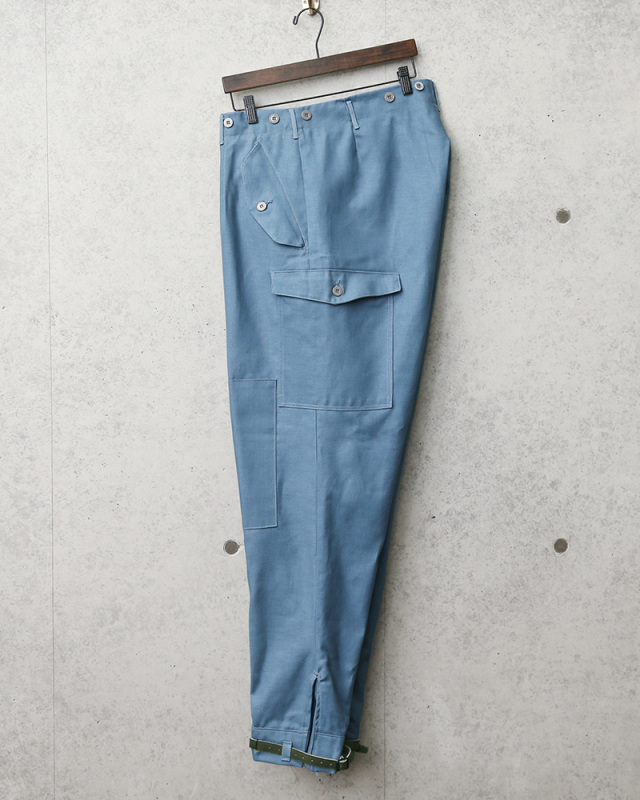 実物 新品 デッドストック スウェーデン軍 M-59 ライトブルーE108