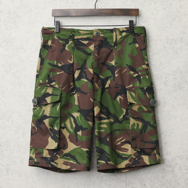 実物 新品 デッドストック イギリス軍 ライトウェイト コンバット ショートパンツ DPMカモ