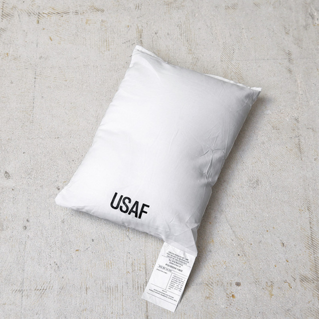 MADE IN USA デッドストック USAFプリント PILLOW