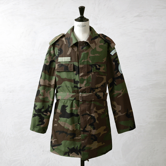 実物 新品 デッドストック スロバキア軍 フィールドジャケット WOODLAND