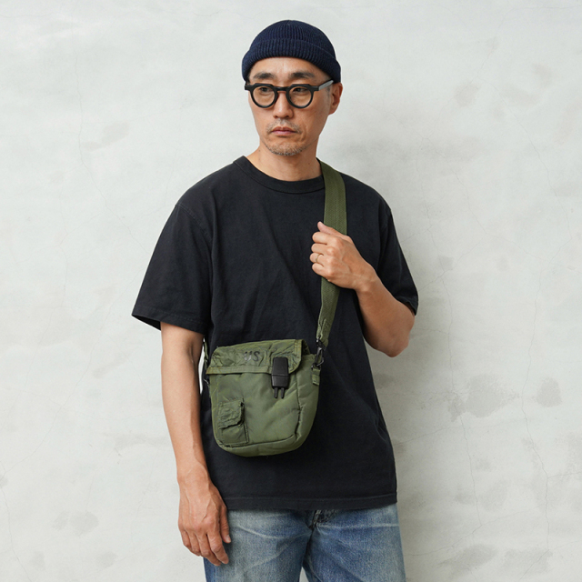 実物 USED 米軍 2QT ウォーターキャンティーンカバー ショルダーバッグ OLIVE